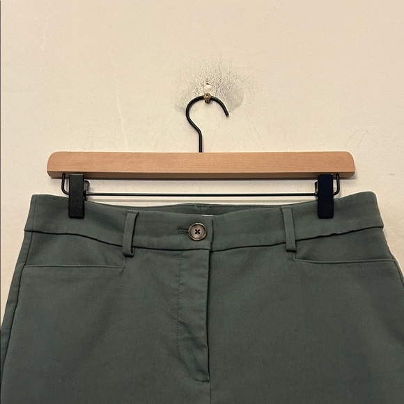 Loft Olive green pants The Skinny Size 8 EUC - Picture 3 of 7